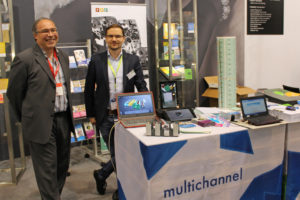 Thomas Wagenhofer und Dominic Fehling am SAL-Stand der Campus Avenue auf der Drupa 2016, Foto: Christiane Freyer